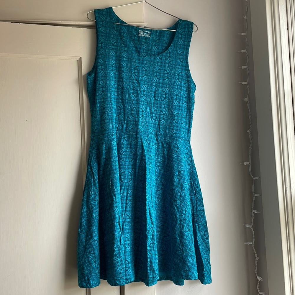 Pact Organic XL blue pattern flare dress with pockets